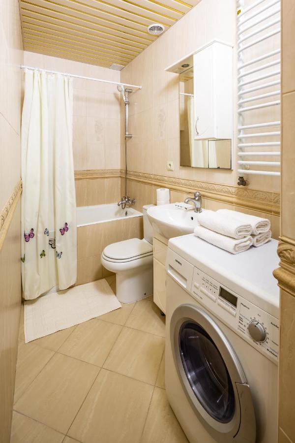 Avangard On Sholom Aleikhema St 7 Apart Apartment Lviv Ngoại thất bức ảnh